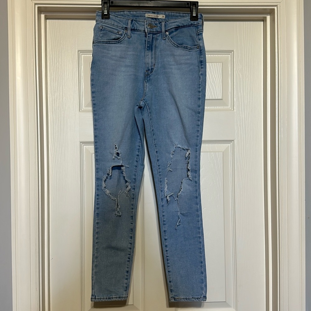 Levi’s 721 High Rise Skinny Jeggings